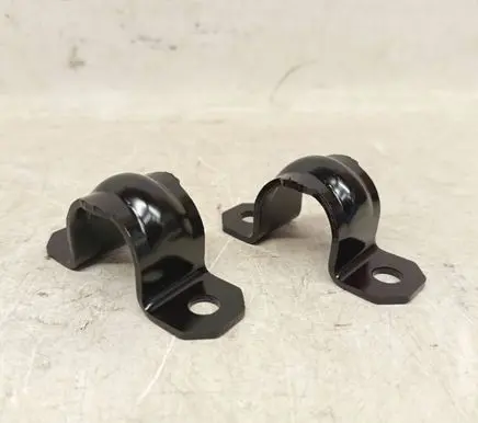 Mercedes-Benz E W124 Sway bar bush bracket, rear 1233260926 A1233260926