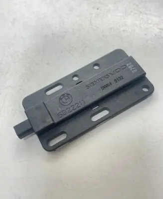 BMW 3 E90 E91 Keyless (KESSY) go control unit/module 6922211