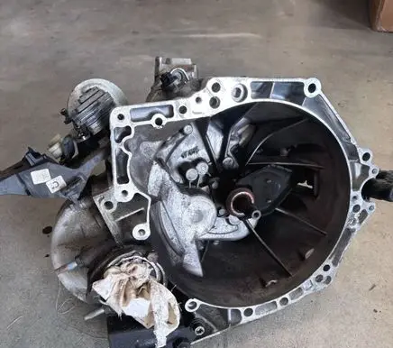 Citroen Berlingo Manual 6 speed gearbox 20ET54 8975958