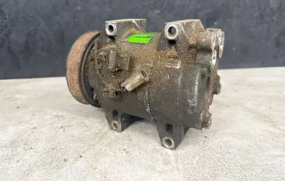 Volvo S80 Air conditioning (A/C) compressor (pump) 8684287