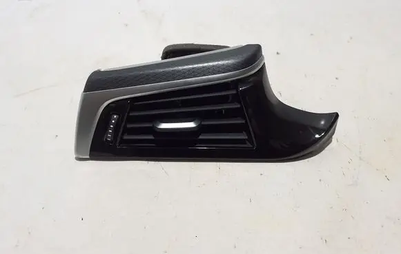 BMW 5 G30 G31 G38 Dashboard side air vent grill/cover trim 9329545