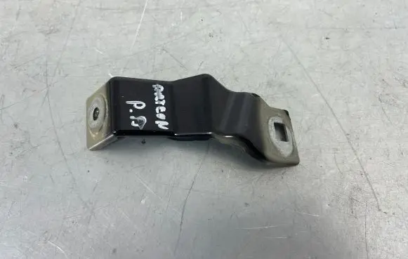 Volkswagen Arteon Shooting Brake Fender mounting bracket 3G8810380