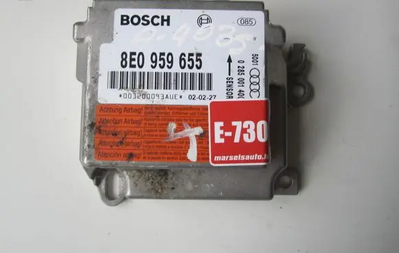 Audi A4 S4 B5 8D Airbag control unit/module 8E0959655