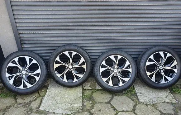 R19 alloy rim