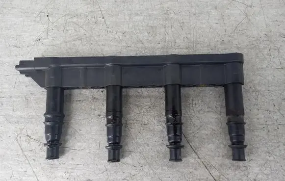Peugeot 206 High voltage ignition coil 1104091