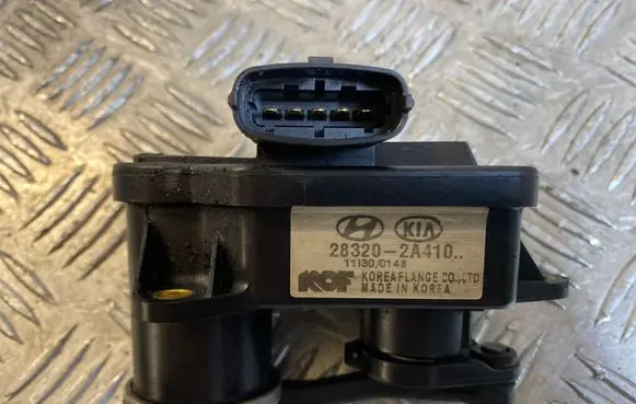 Hyundai i40 Intake manifold valve actuator/motor 283202A410 111300148