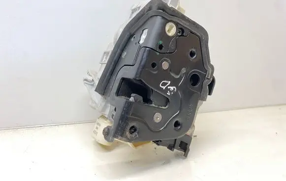 Audi A6 C7 Rear door lock 4G0839016