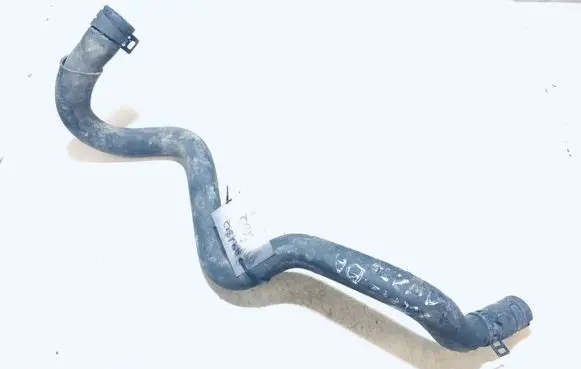 Mazda 3 I Engine coolant pipe/hose