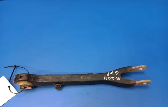 Mercedes-Benz C W204 Rear upper control arm/wishbone A2043520288
