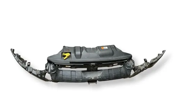 Ford Focus Rear bumper underbody cover/under tray BM5117E778AH