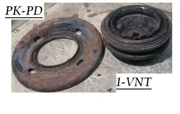 Ford Mondeo MK I Front coil spring rubber mount A7G008MT