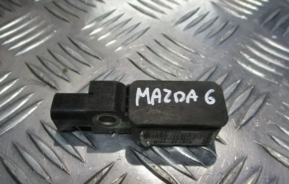 Mazda 6 Airbag deployment crash/impact sensor GJ6A-57-KC0