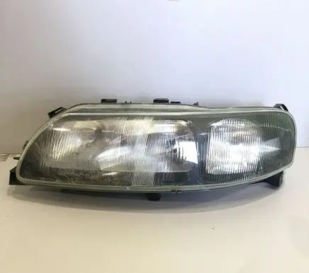 Volvo XC70 Headlight/headlamp 89007901 8693551