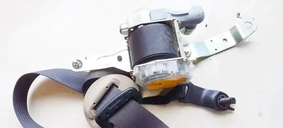Subaru Legacy Front seatbelt 7q8050p 7q8050-p
