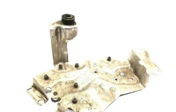 Audi A8 S8 D3 4E Secondary air pump holder 4E0133097J