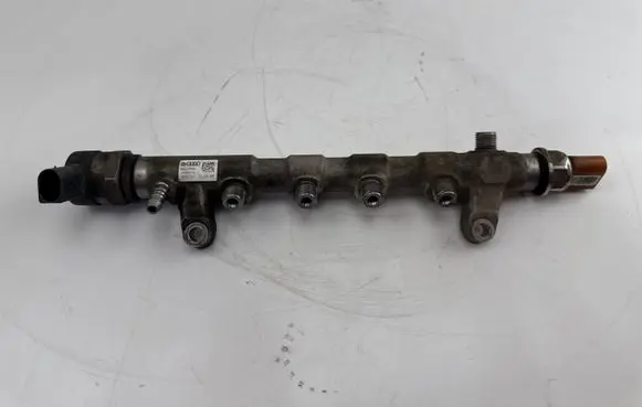 Volkswagen PASSAT B7 Fuel main line pipe 03L089N