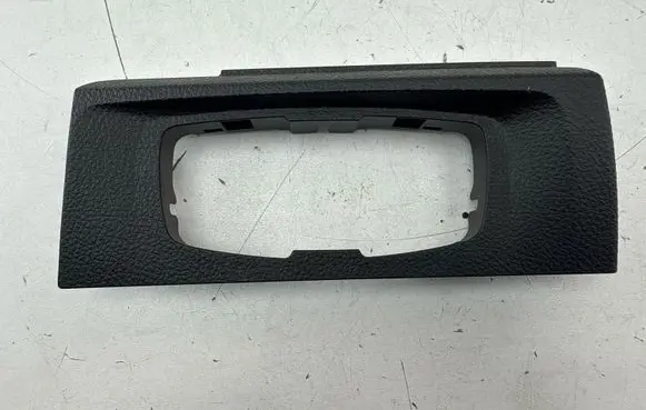 BMW 1 F20 F21 Panel trim 9211306