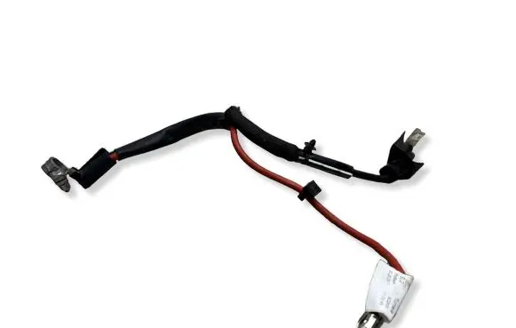 Volkswagen Golf Sportsvan Positive cable (battery) 5Q0971228K