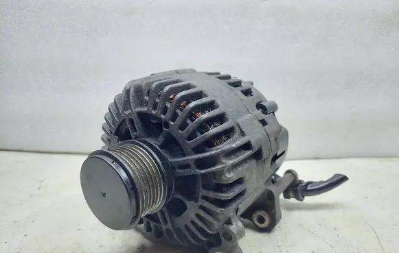 Audi A4 S4 B6 8E 8H Generator/alternator 06F903023C
