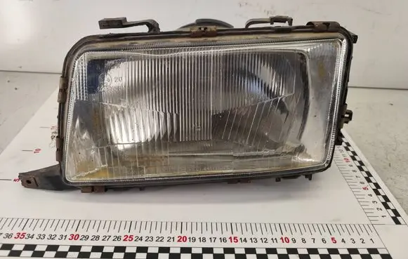 Audi 80 90 S2 B4 Headlight/headlamp 084411131L