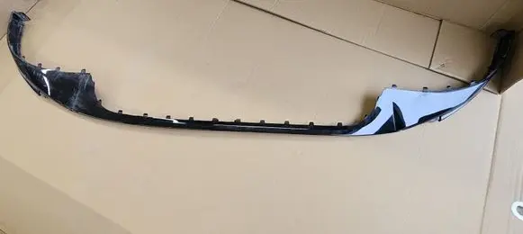 Volkswagen ID.7 Front bumper lip 14A805903