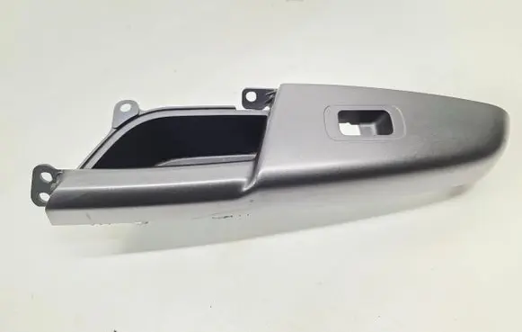 KIA Sportage Front door window switch trim 93577D9500AK5 82730F1000WK 83731F1000