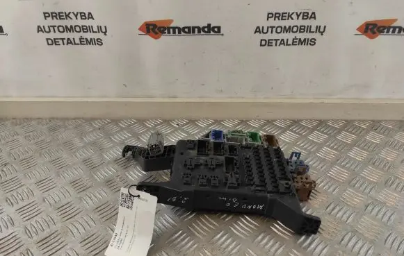 Ford Mondeo Mk III Fuse box set 1S7T14A073AE 3120 0K16