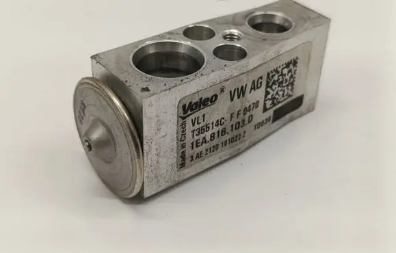 Audi Q4 Sportback e-tron Air conditioning (A/C) expansion valve 1EA816679A