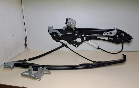 Mercedes-Benz CLS C219 Front window lifting mechanism without motor A2197200946 2197200946