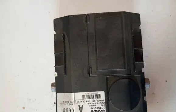 Volvo XC90 Head unit multimedia control 30752759 05W42 435905420030
