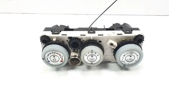 Mitsubishi Colt Climate control unit PMN164569