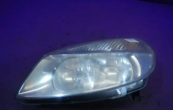 Renault Scenic II - Grand scenic II Headlight/headlamp 15810300LI