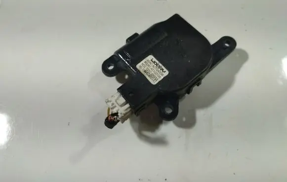 KIA Ceed Air flap motor/actuator AC1G2100