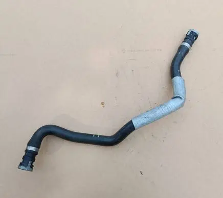 Ford Kuga II Heater radiator pipe/hose CV6118K580DD