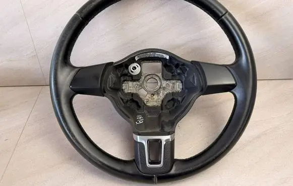 Volkswagen Jetta VI Steering wheel 5C0419091A