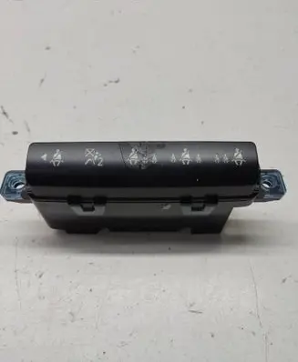 Nissan Qashqai+2 Seat belt warning relay 