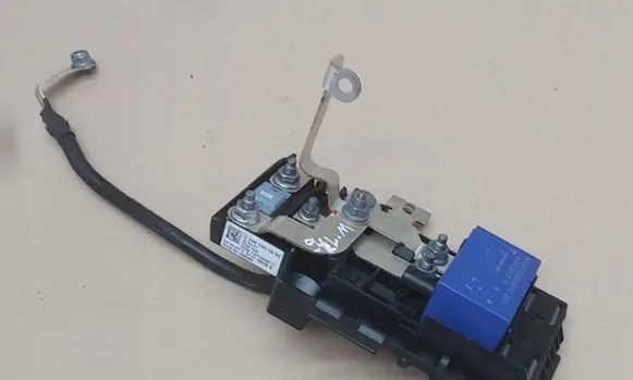 Mercedes-Benz A W176 Positive wiring loom A2465400950