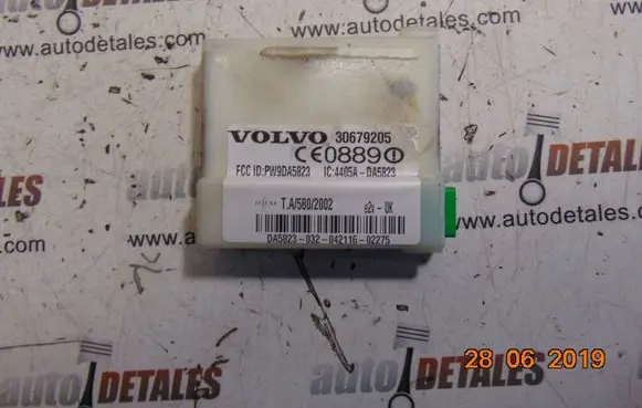 Volvo XC90 Alarm control unit/module 30679205