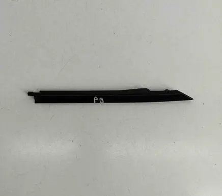 Land Rover Range Rover Velar Door glass trim J8A221446AC
