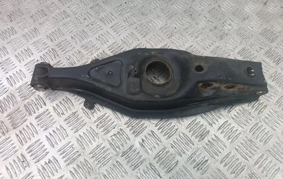 Mercedes-Benz E W124 Rear control arm 5F151