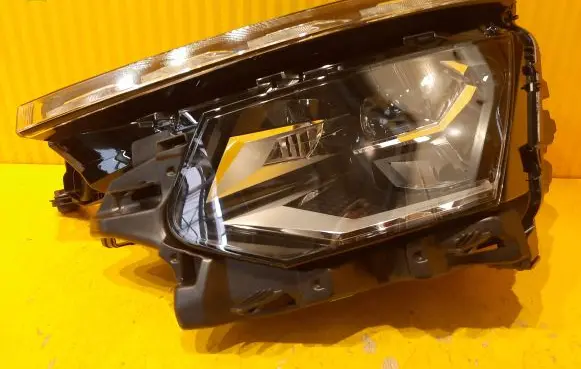 Skoda Kamiq Headlight/headlamp 656941015C