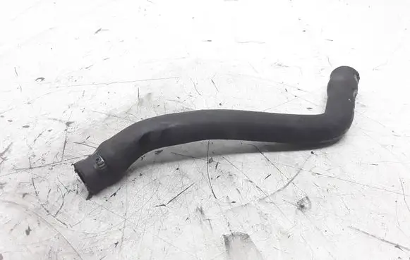 Volvo XC90 Engine coolant pipe/hose