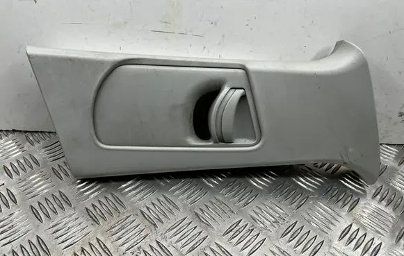 Skoda Octavia Mk2 (1Z) (B) pillar trim (top) 1Z0867286Q 1Z0867294C 1Z0868316