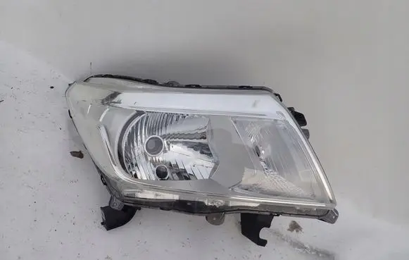 Nissan Navara D23 Headlight/headlamp