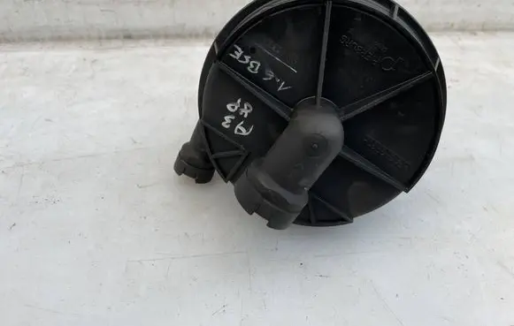 Audi A3 S3 8P Secondary air pump 06A959253e 72273813