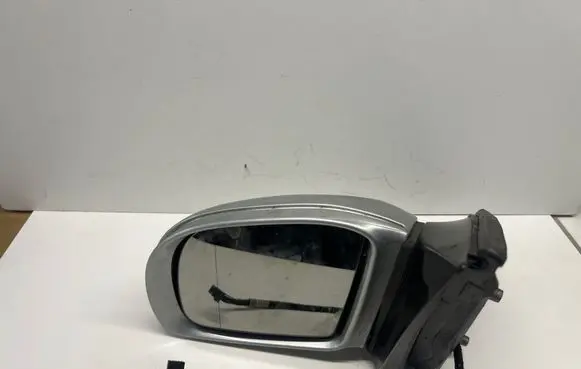 Mercedes-Benz R W251 Front door electric wing mirror A2518102916