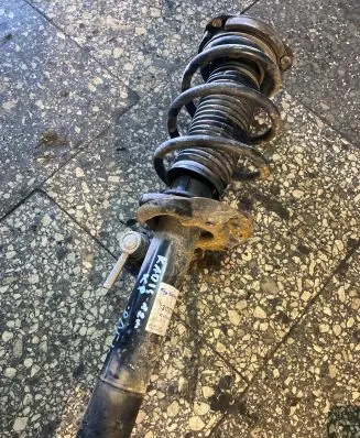 Volkswagen Caddy Front shock absorber/damper 824904013020 317575