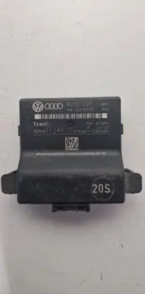 Skoda Octavia Mk2 (1Z) Gateway control module 1K0907530P 403948 1K0907951