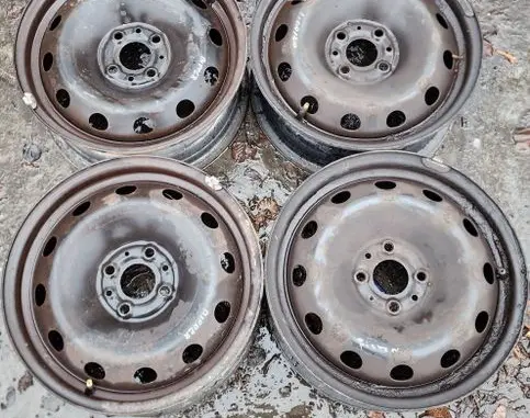 Fiat Fiorino R15 steel rim 