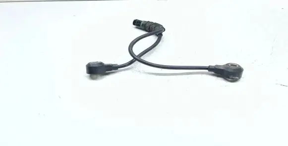 BMW 3 E90 E91 Detonation knock sensor 7568422
